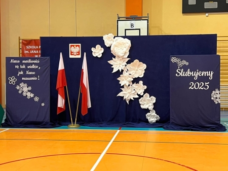 Ślubowaniu Klas Pierwszych w Szkole Podstawowej im.Jana III Sobieskiego w Zbiersku